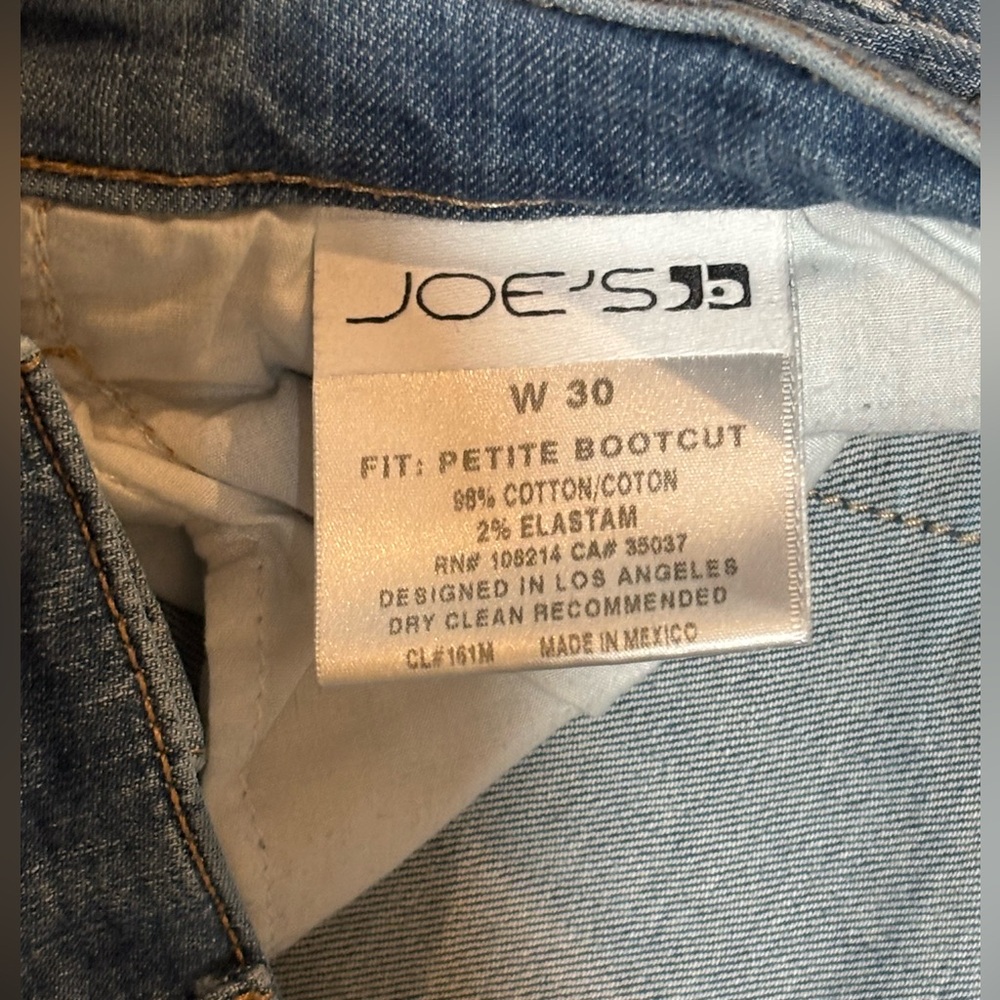 Joe's Jeans Women’s Size 30 Straight Leg Jeans - Picture 7 of 8
